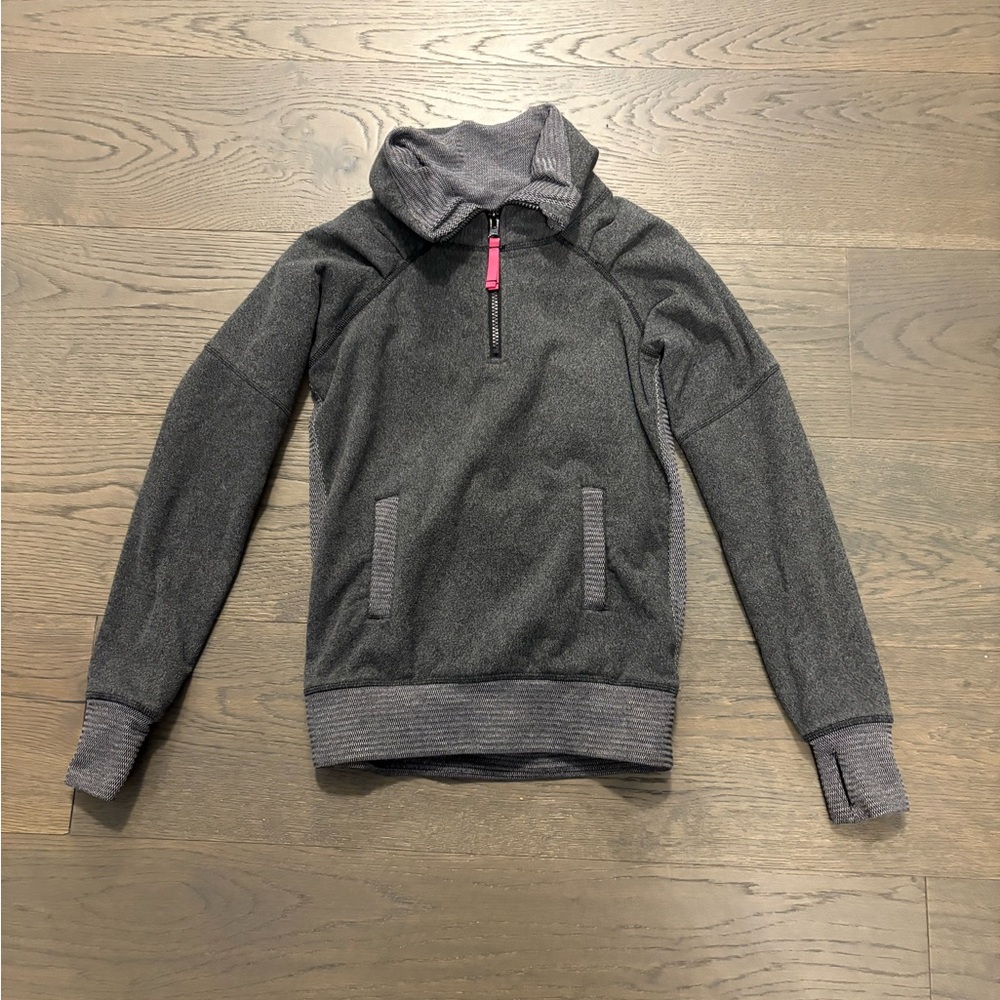 Ivivva by Lululemon girls gray half zip jacket 8 brand new